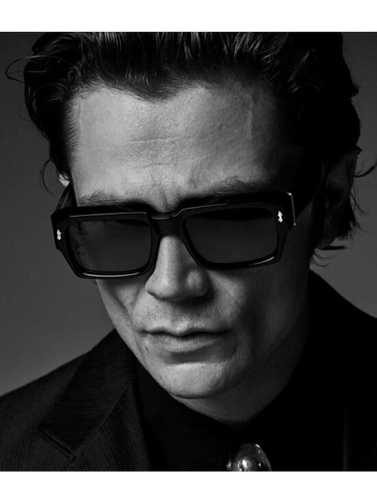 Trendy Square Frame Sunglasses for Women & Men - Chunky Rectangle Black Shades main image 5